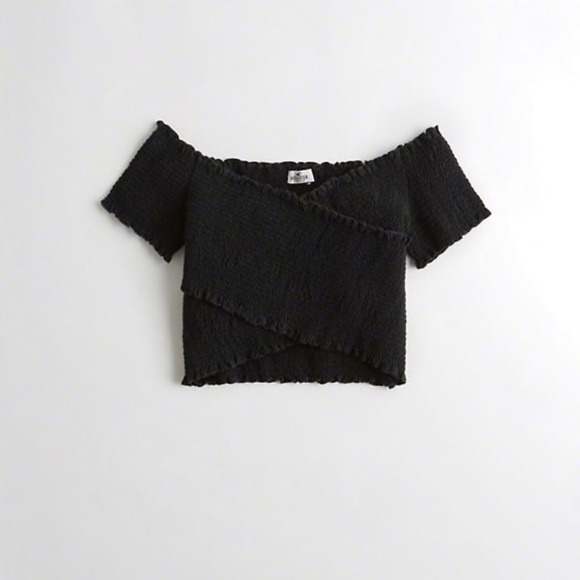 hollister smocked off the shoulder crop top
